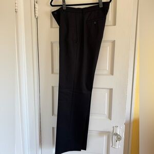 NWT Haggar Men’s Black Straight Fit Khaki Chino Pants